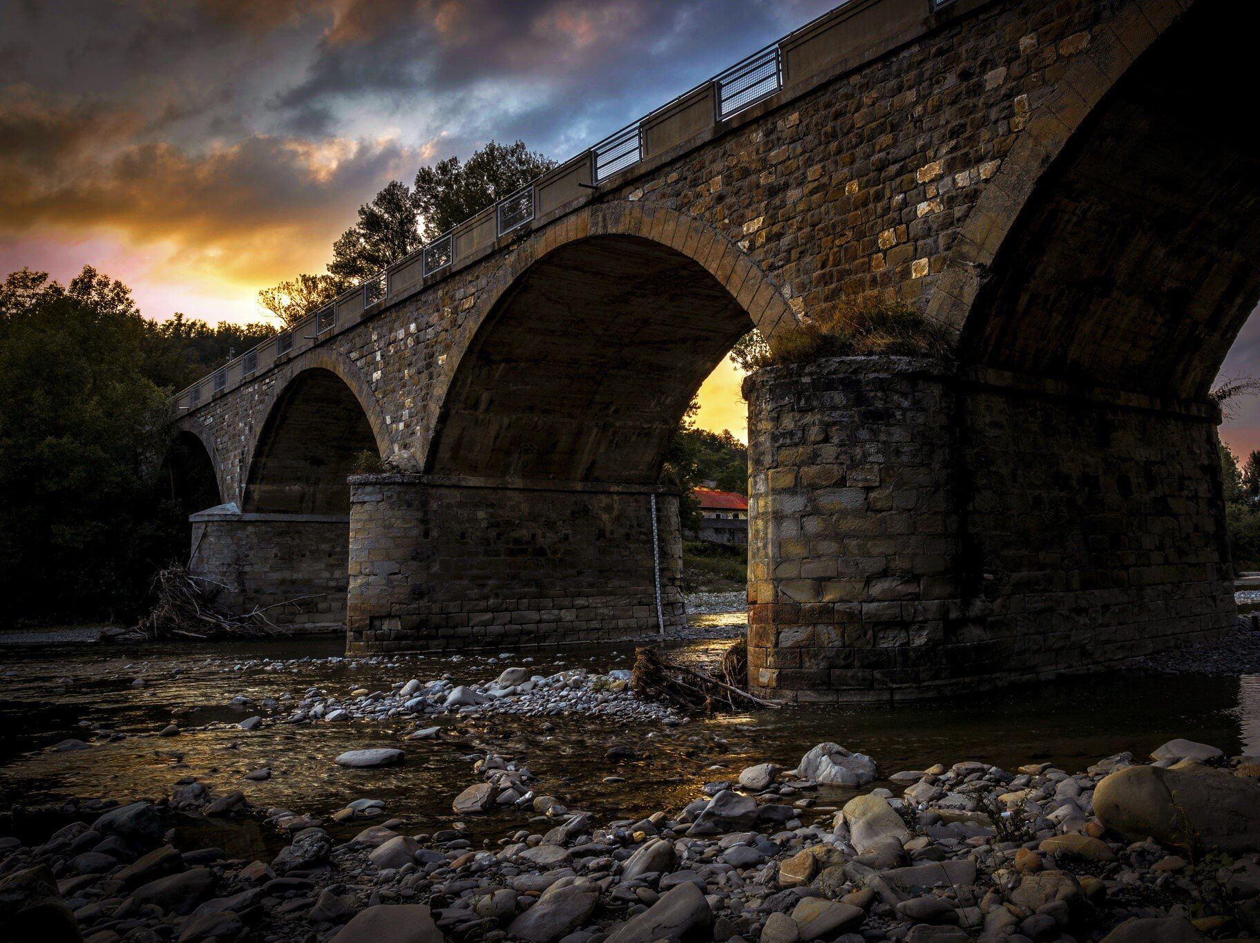 Древний каменный мост Ровеньки